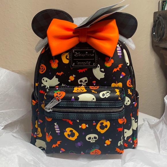 NWT Loungefly Authentic Disney Halloween Backpack - Picture 4 of 8